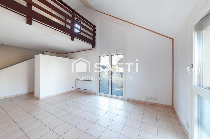 Duplex - 94 m² - 5 pièces