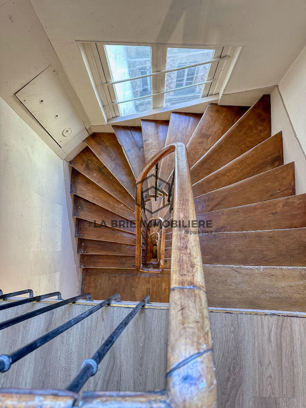 Appartement - 9 m² - 1 pièce