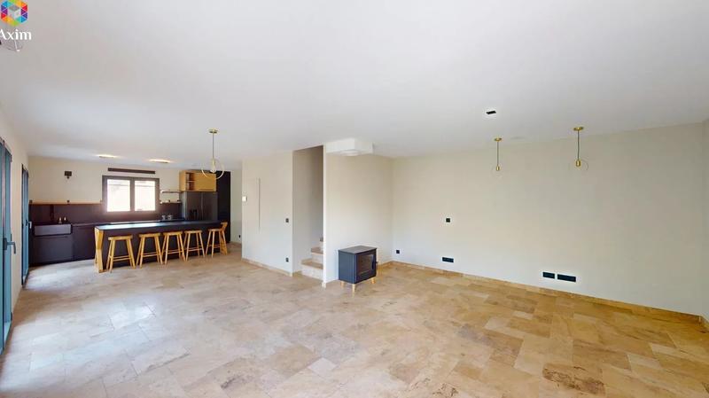 Maison - 124 m² - 4 pièces