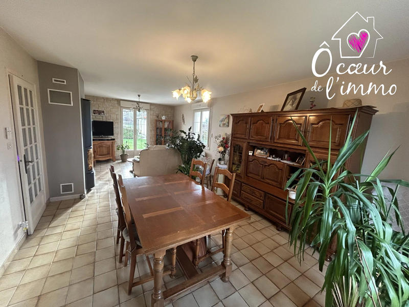 Maison - 142 m² - 8 pièces