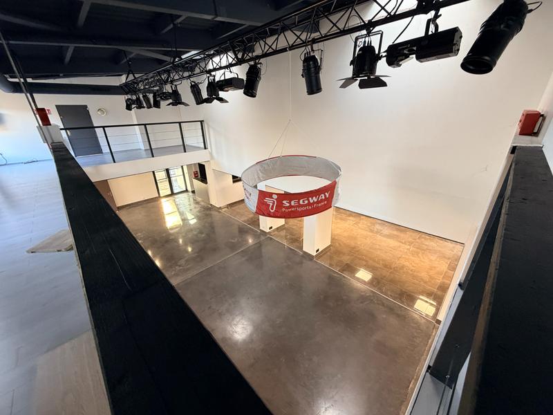 Local d'activités - 560 m²