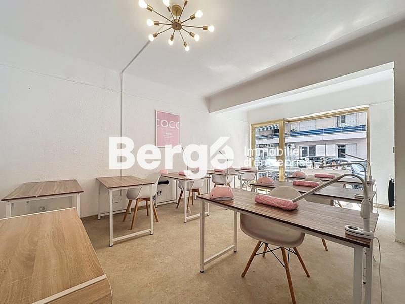 Local commercial - 74 m²