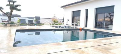 Maison - 182 m² - 6 pièces