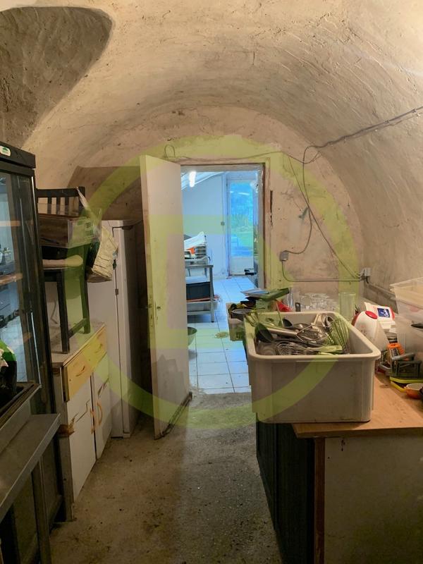 Maison de village - 227 m² - 9 pièces