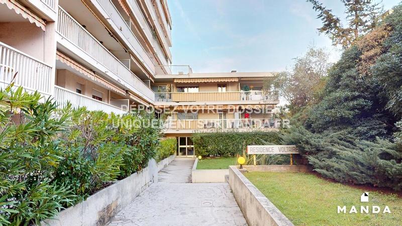 Studio - 31 m² - 1 pièce