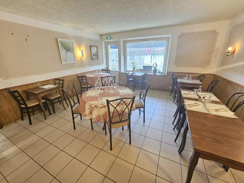 Bureau - 250 m² - 7 pièces