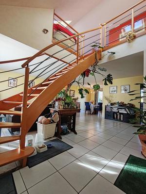 Maison - 175 m² - 8 pièces