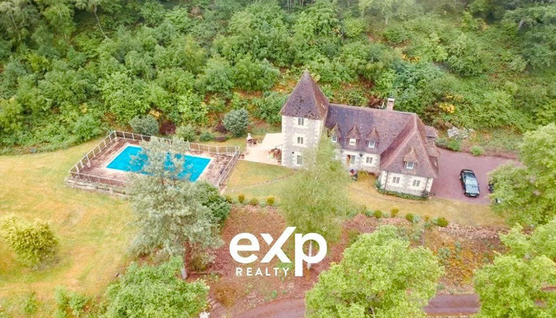 Manoir - 220 m² - 8 pièces