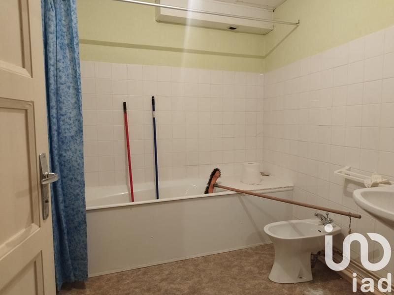 Appartement - 150 m² - 3 pièces