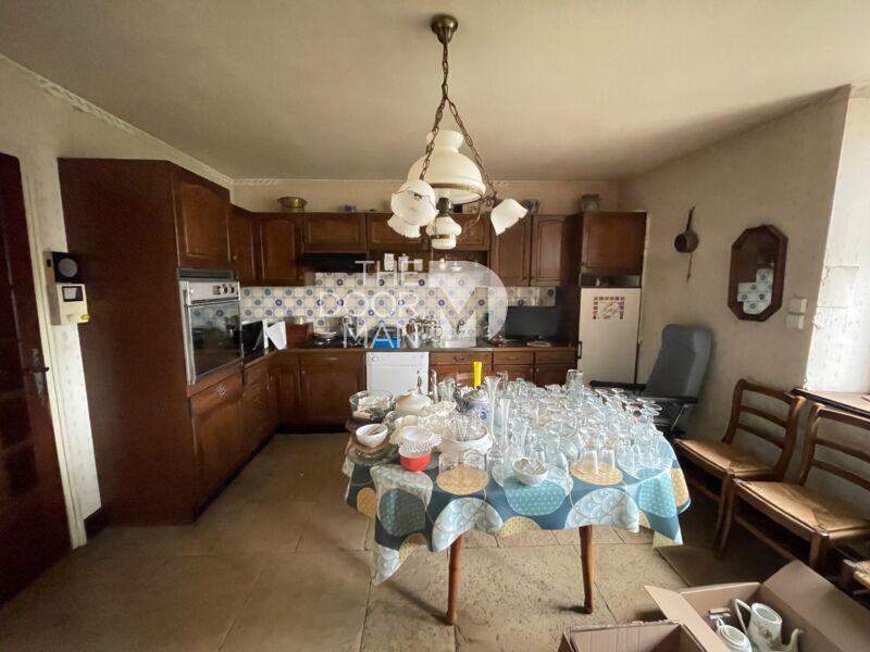 Maison - 436 m² - 8 pièces