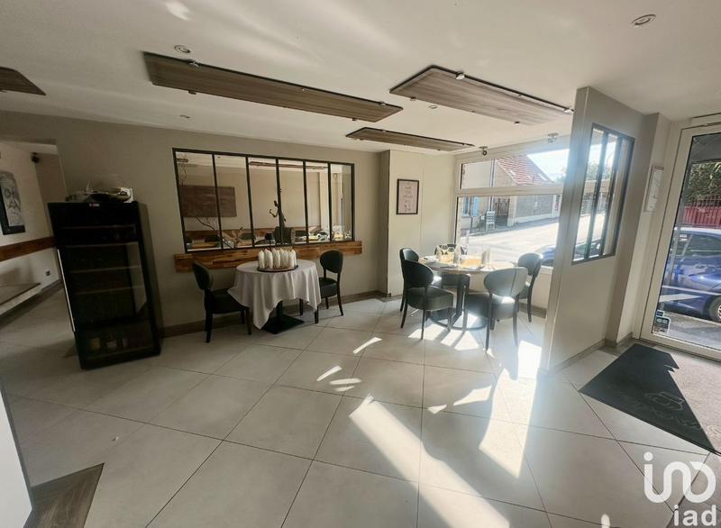 Local commercial - 200 m²