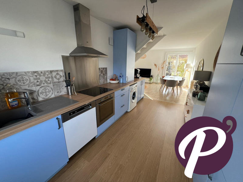 Maison - 92 m² - 4 pièces