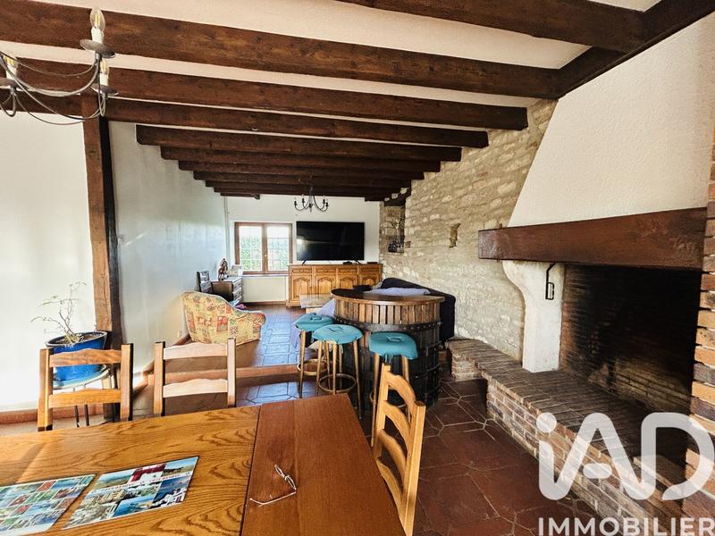 Maison - 232 m² - 9 pièces