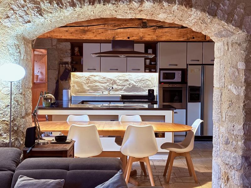 Maison - 203 m² - 8 pièces