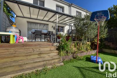 Maison - 88 m² - 4 pièces