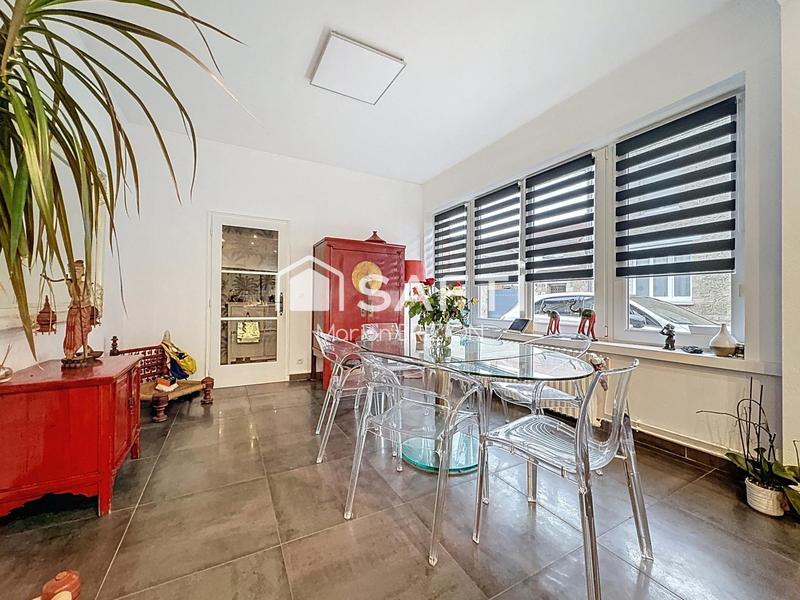 Maison - 163 m² - 8 pièces