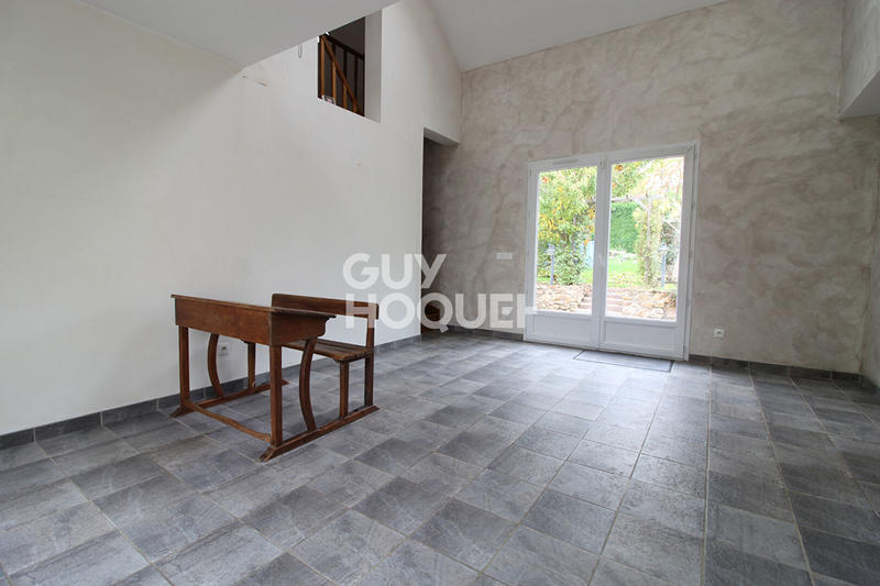 Maison - 178 m² - 8 pièces