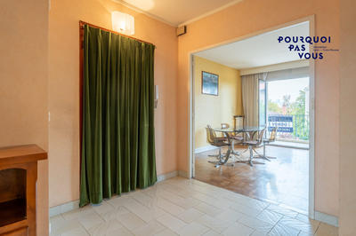 Appartement - 93 m² - 4 pièces