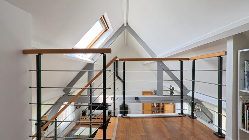 Appartement - 140 m² - 6 pièces