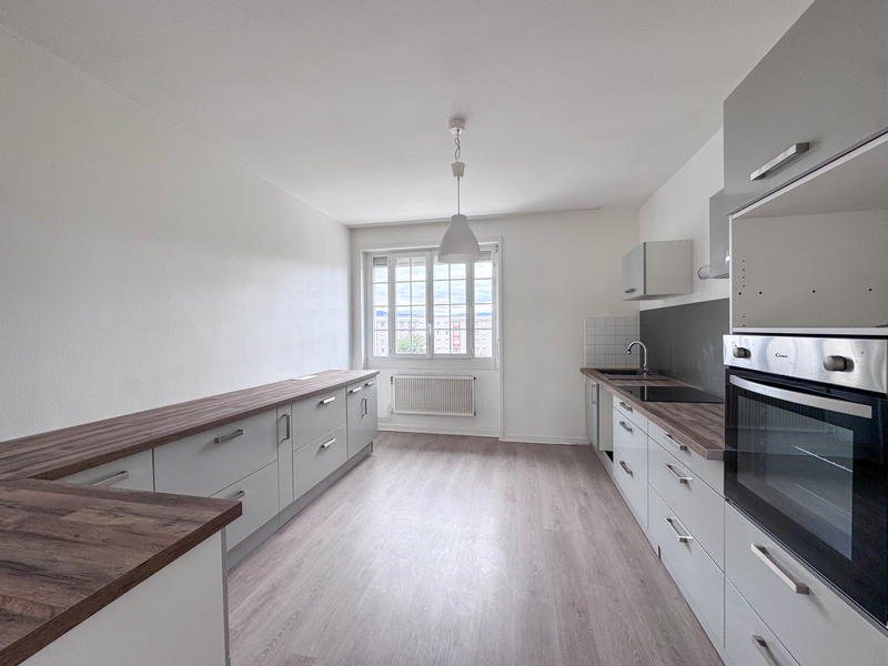 Appartement - 75 m² - 3 pièces