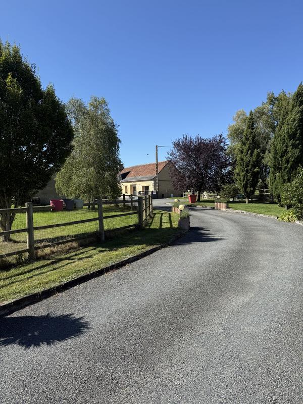 Maison ancienne - 437 m² - 12 pièces