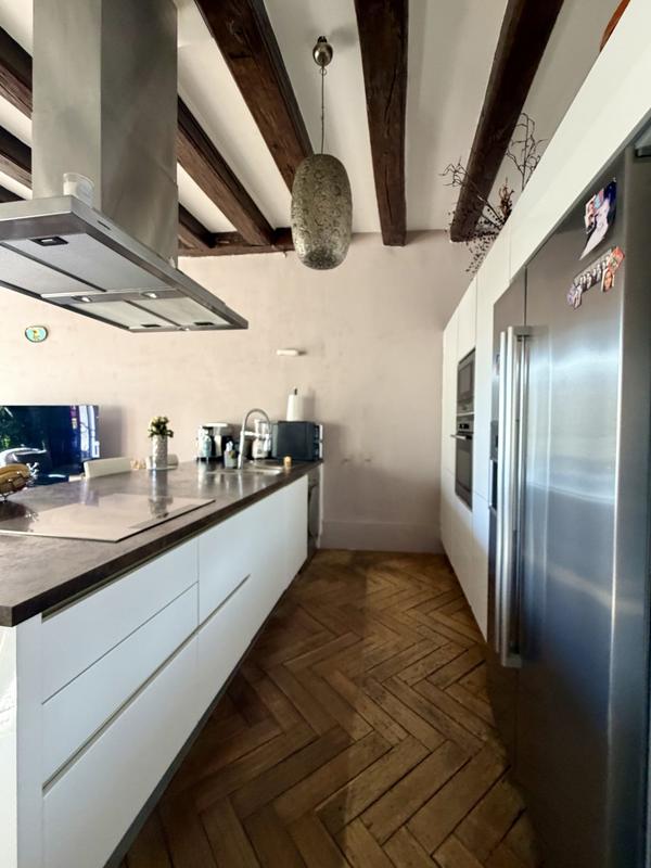 Appartement - 110 m² - 4 pièces