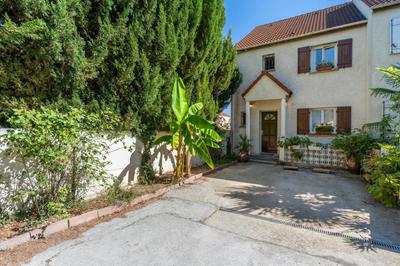 Maison - 118 m² - 4 pièces