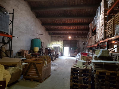 Entrepôt - 190 m² - 1 pièce