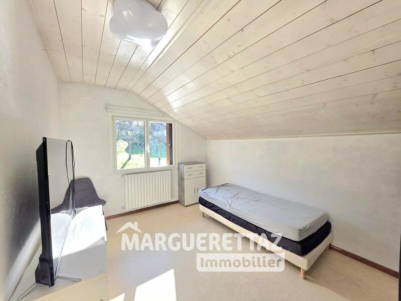 Appartement - 80 m² - 3 pièces