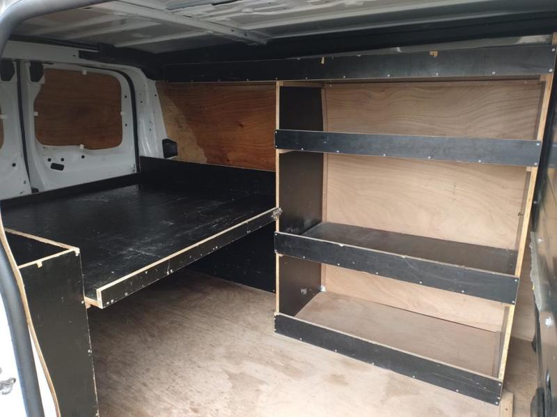 Peugeot Expert III 2.0 Bluehdi 120 s&amp;S Eat8 Std. Asphalt