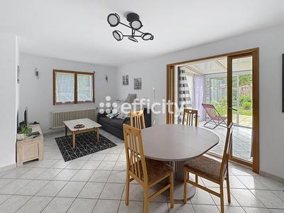 Appartement - 80 m² - 4 pièces