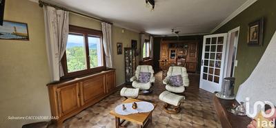 Maison - 149 m² - 6 pièces