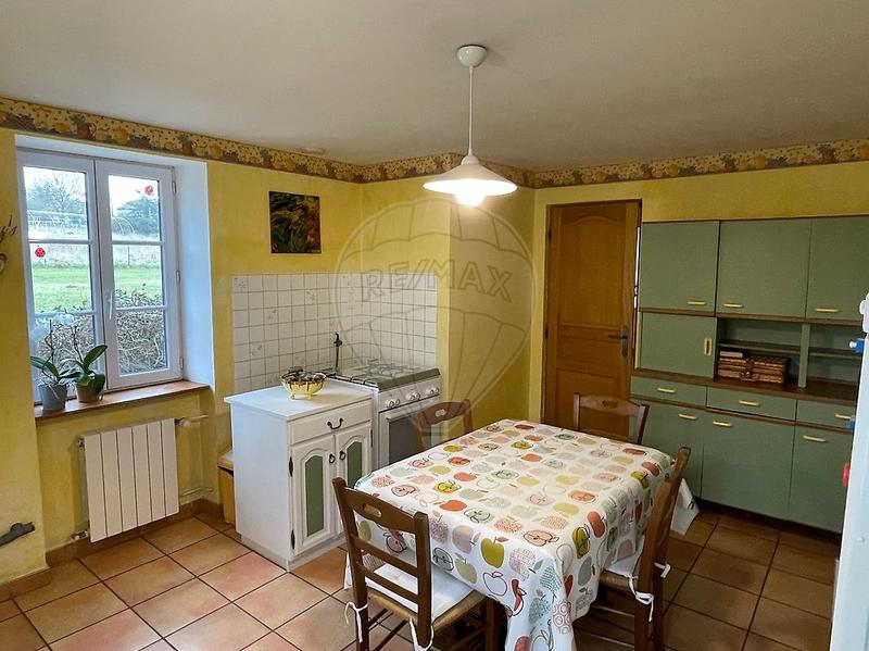 Maison - 212 m² - 7 pièces