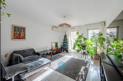 Appartement - 50 m² - 2 pièces