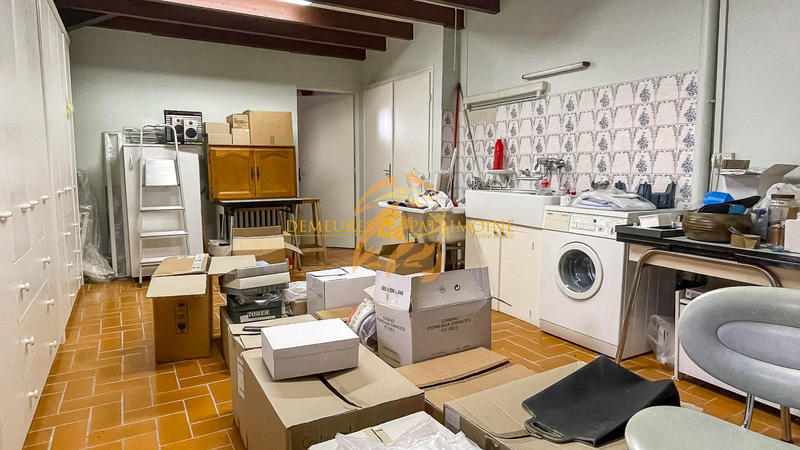 Maison - 254 m² - 4 pièces