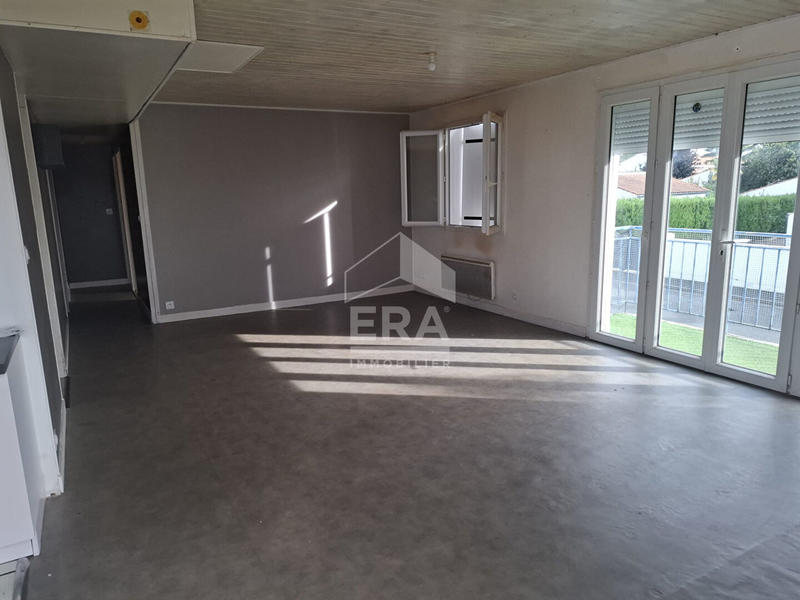 Appartement - 92 m² - 5 pièces