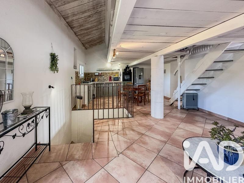 Appartement - 80 m² - 3 pièces