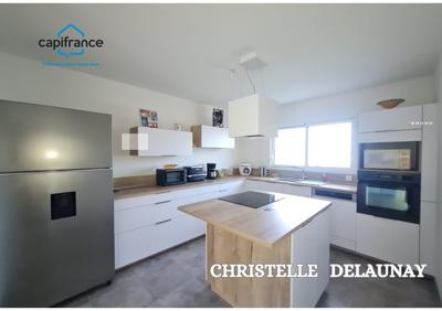 Maison - 87 m² - 5 pièces