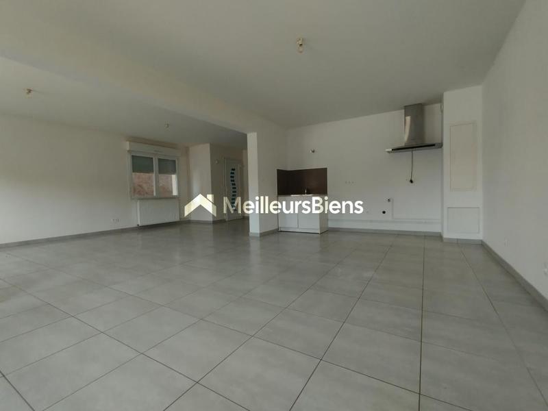 Maison - 111 m² - 4 pièces