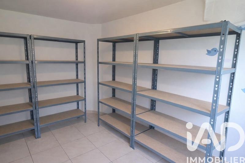 Maison - 187 m² - 8 pièces