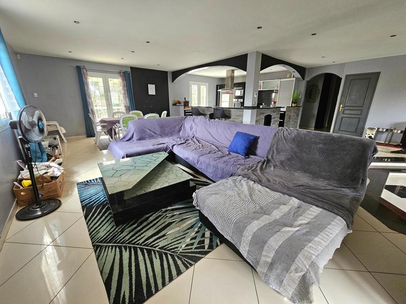 Maison - 194 m² - 6 pièces