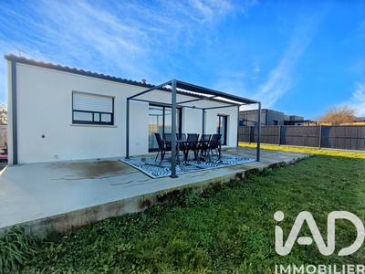 Maison - 75 m² - 3 pièces