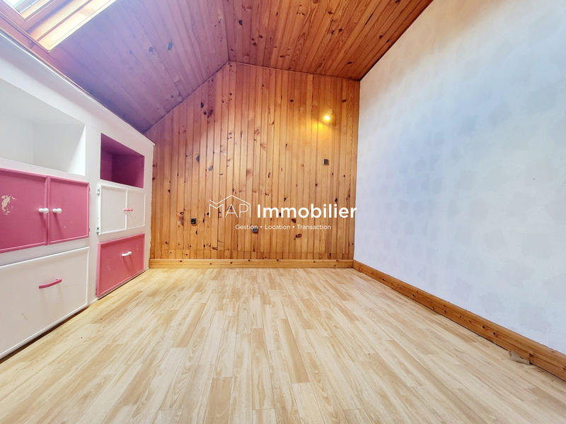 Maison ancienne - 124 m² - 7 pièces