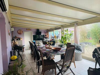 Maison - 200 m² - 7 pièces