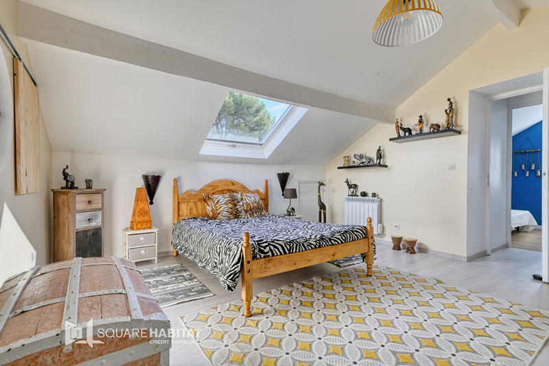 Maison - 140 m² - 6 pièces