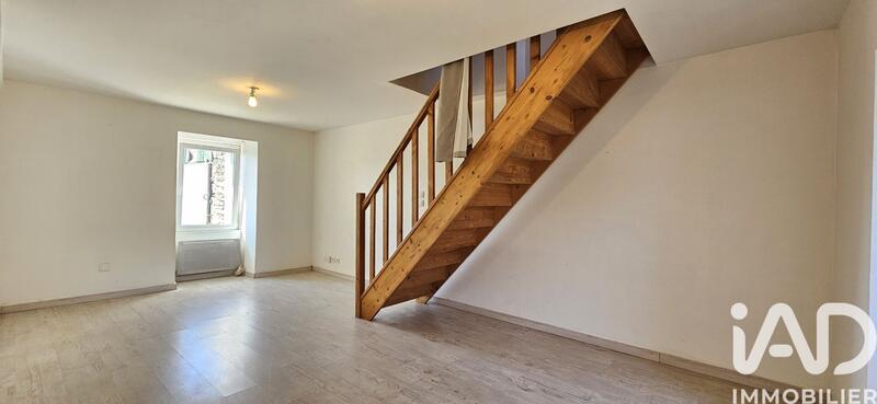 Maison - 83 m² - 5 pièces