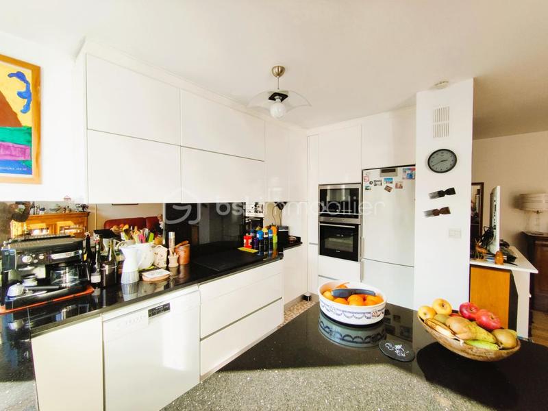 Appartement - 77 m² - 4 pièces