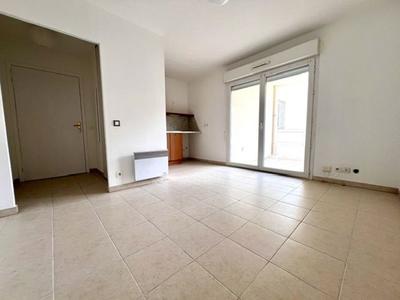 Appartement - 30 m² - 2 pièces