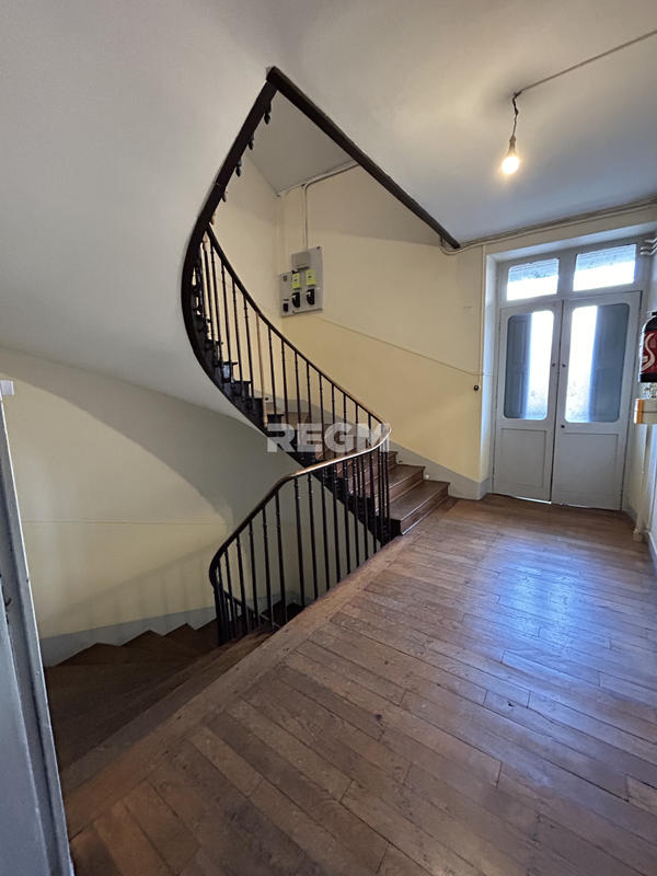 Appartement - 117 m² - 5 pièces