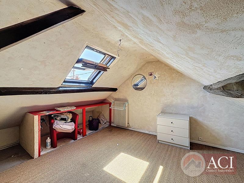 Appartement - 73 m² - 5 pièces